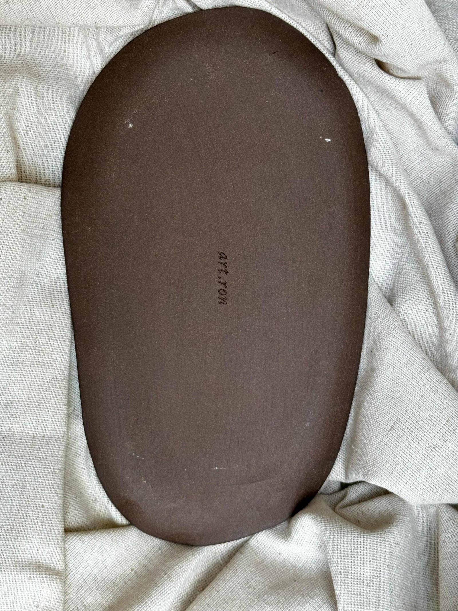 Prato de cerâmica oval - Esverdeado