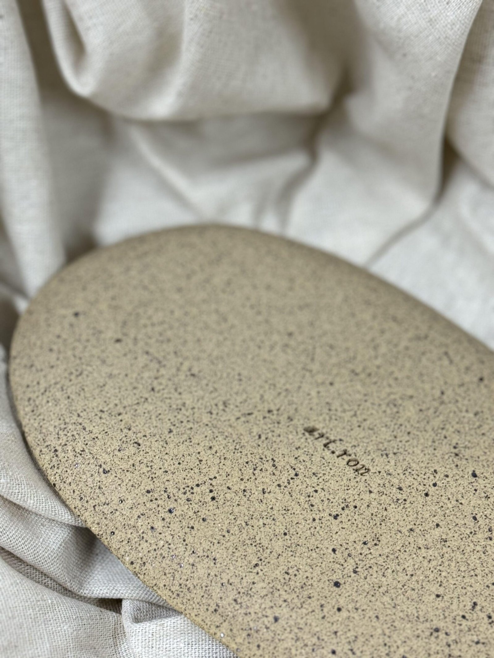 Prato de cerâmica oval - Off-white - Imagem 5