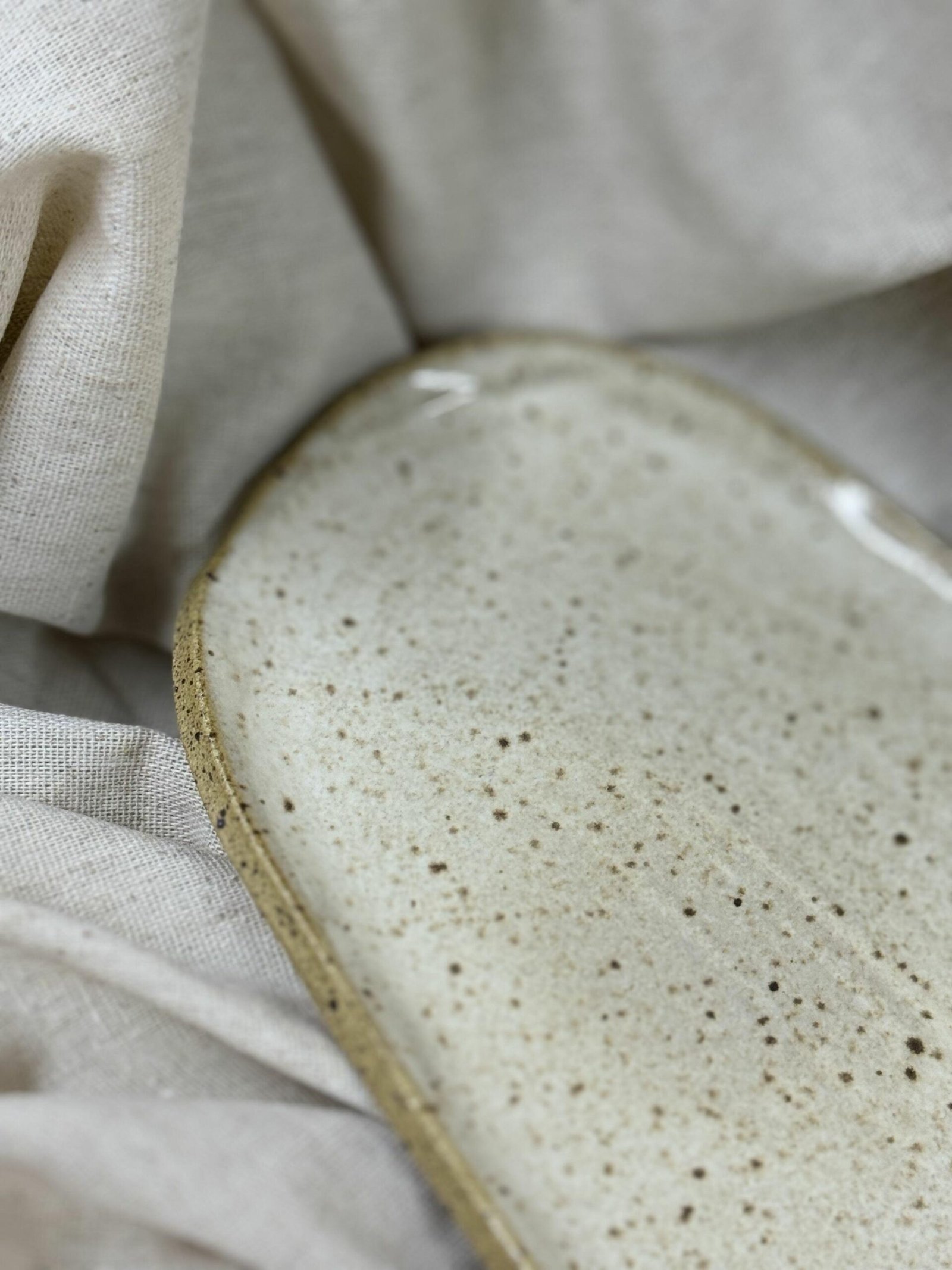 Prato de cerâmica oval - Off-white - Imagem 4