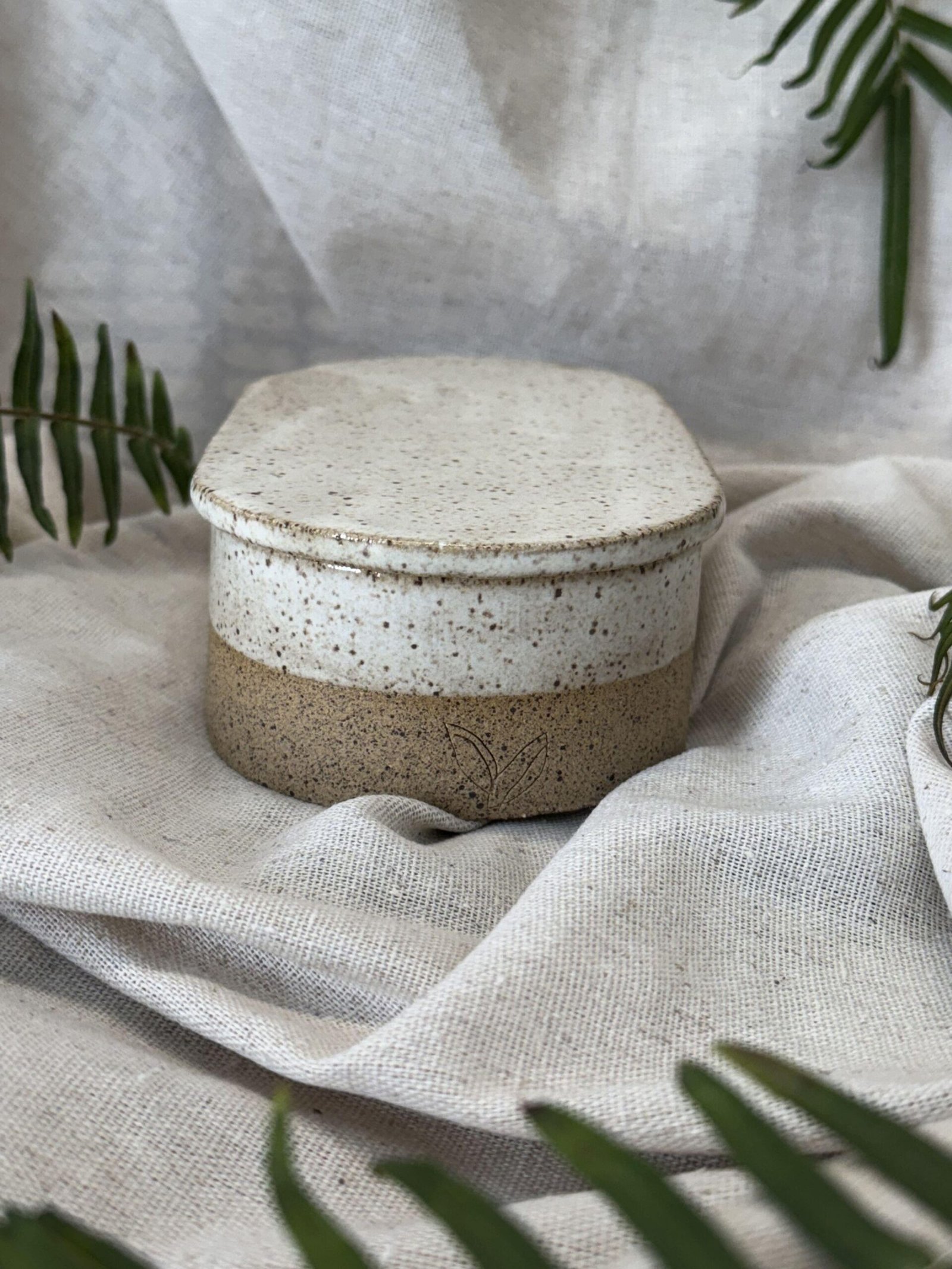 Manteigueira francesa oval - Off-white