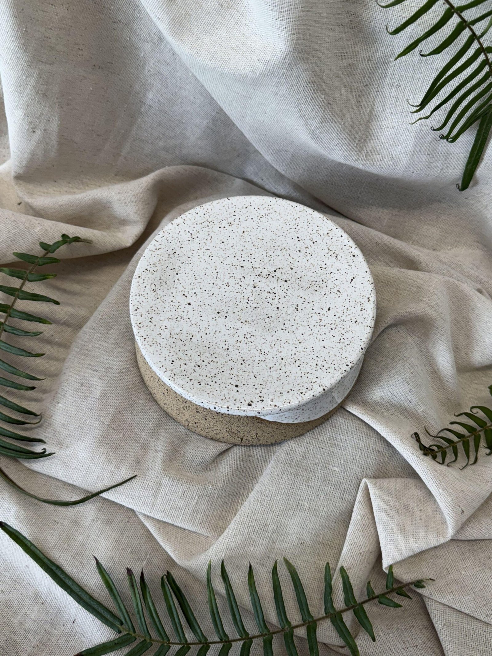 Manteigueira francesa redonda - branca - Imagem 3