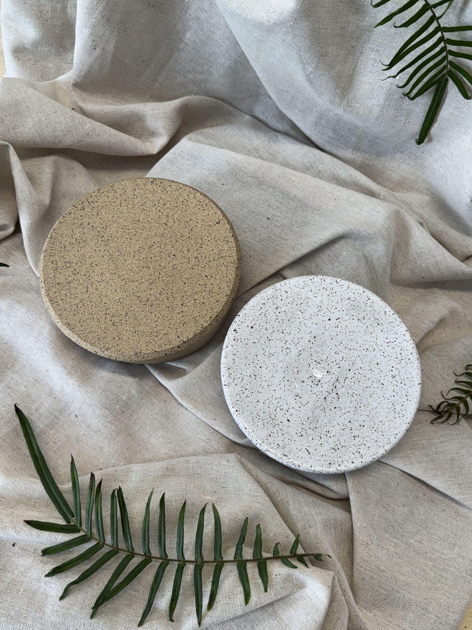 Manteigueira francesa redonda - branca - Imagem 5