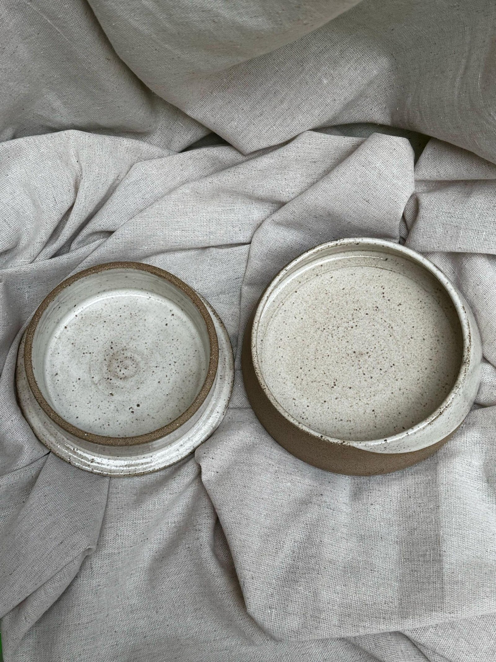 Manteigueira francesa redonda - Off-white - Imagem 3