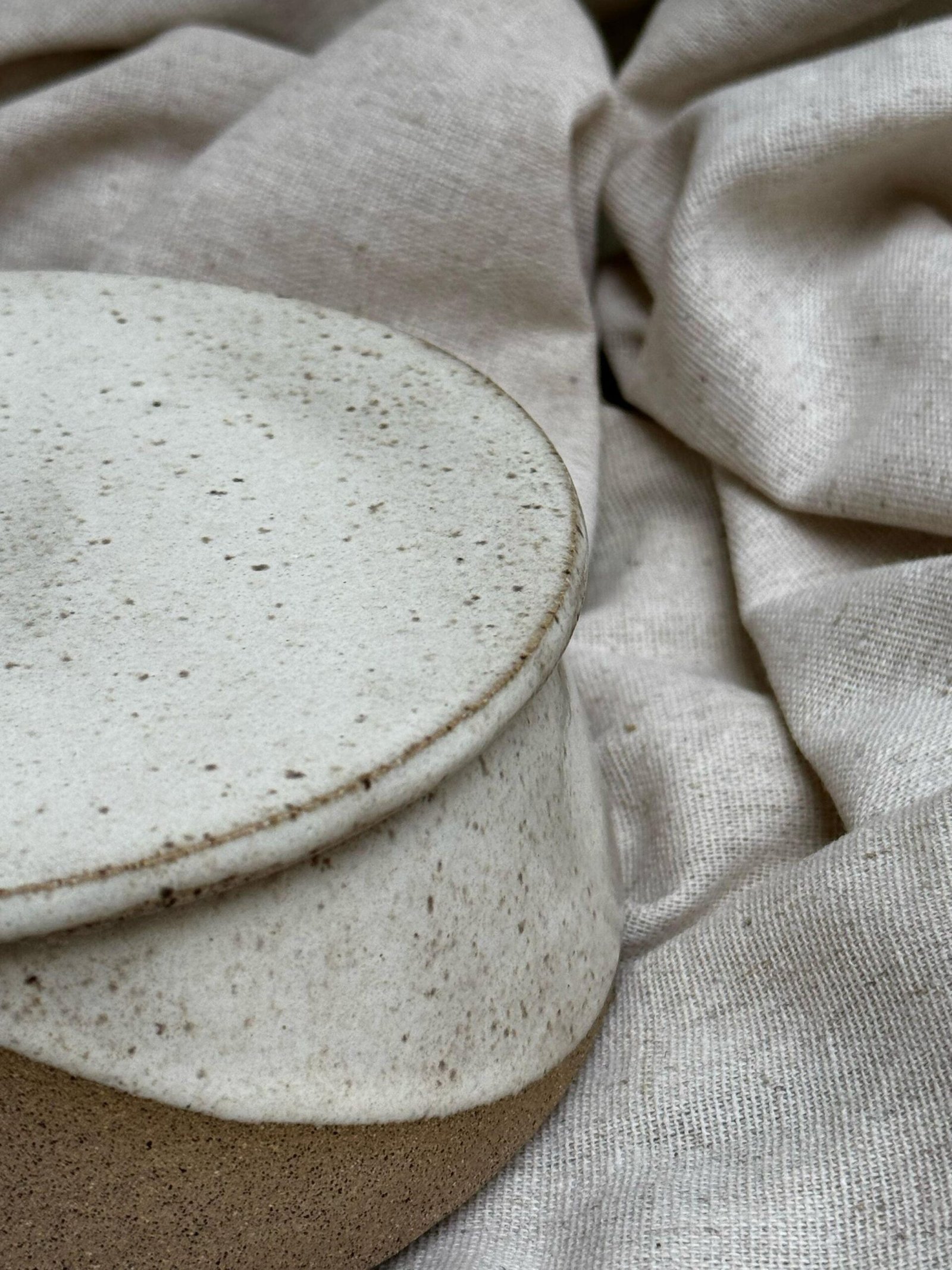 Manteigueira francesa redonda - Off-white - Imagem 6