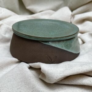 Manteigueira francesa redonda - conto de fadas