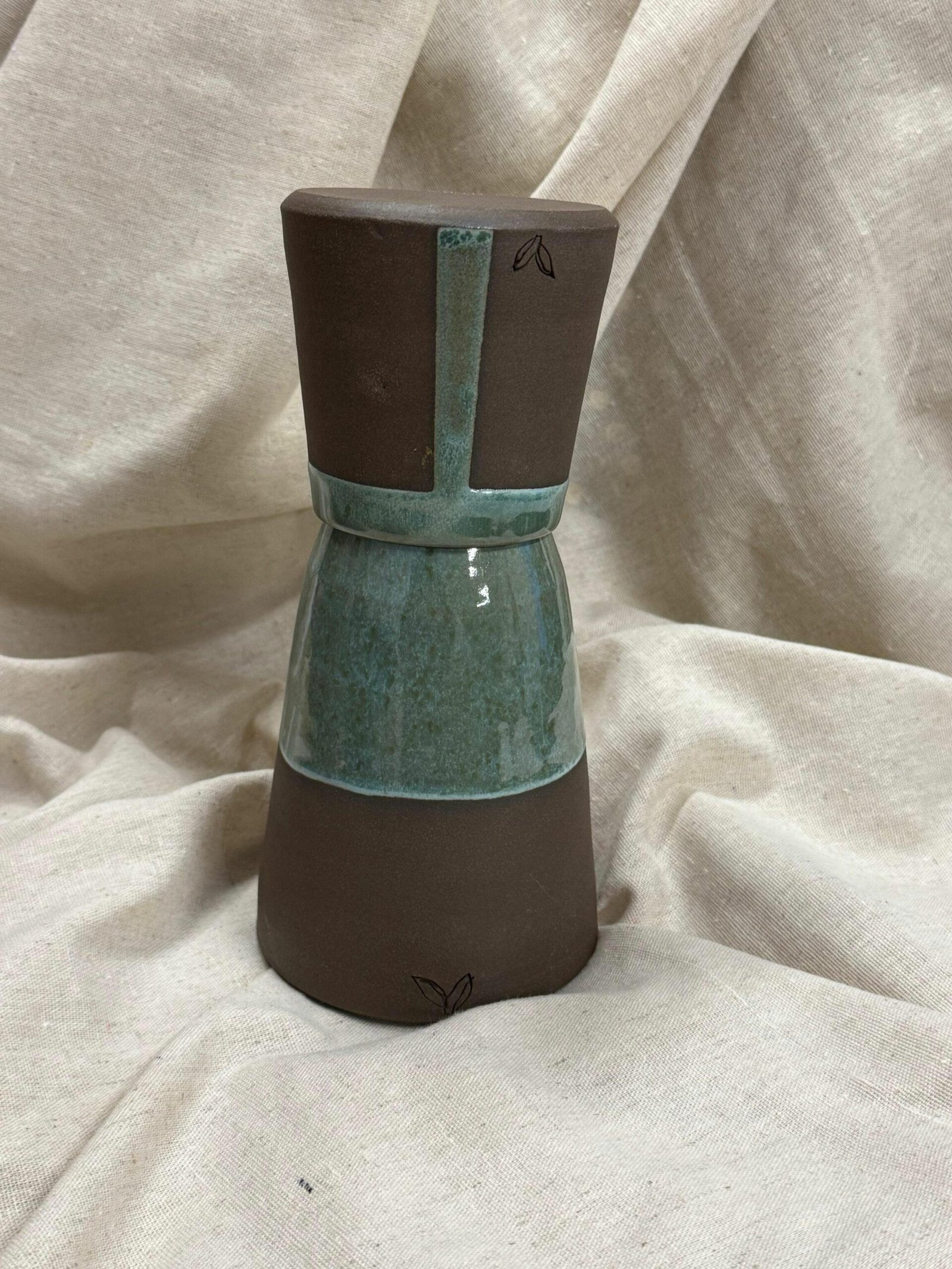 Moringa de Cerâmica - conto de fadas